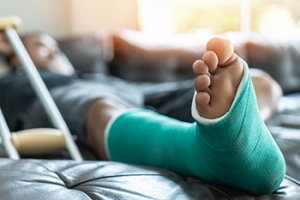 Possible Complications From a Broken Foot