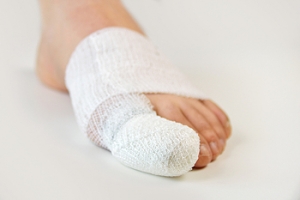 How is a Broken Toe Diagnosed?